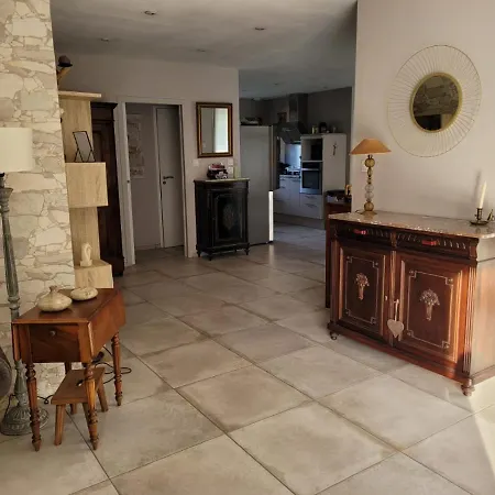 4/5 Pieces De Plein-pied Perpignano